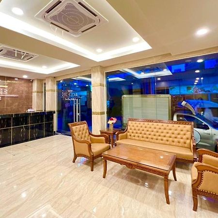 The Lodge Pattaya Exterior photo